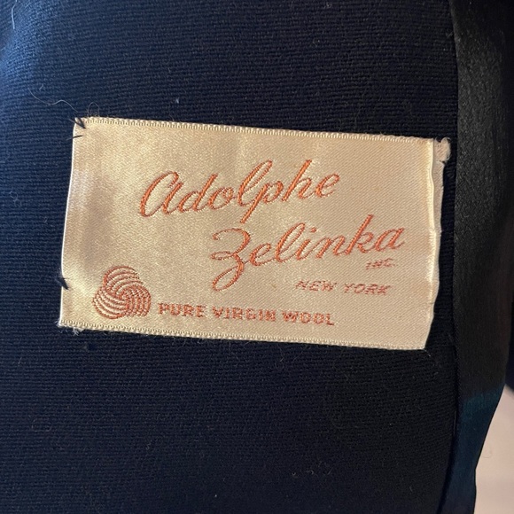 1970s Adolphe Zelinka Vintage Virgin Wool Coat with Real Fur Trim - Picture 2 of 2